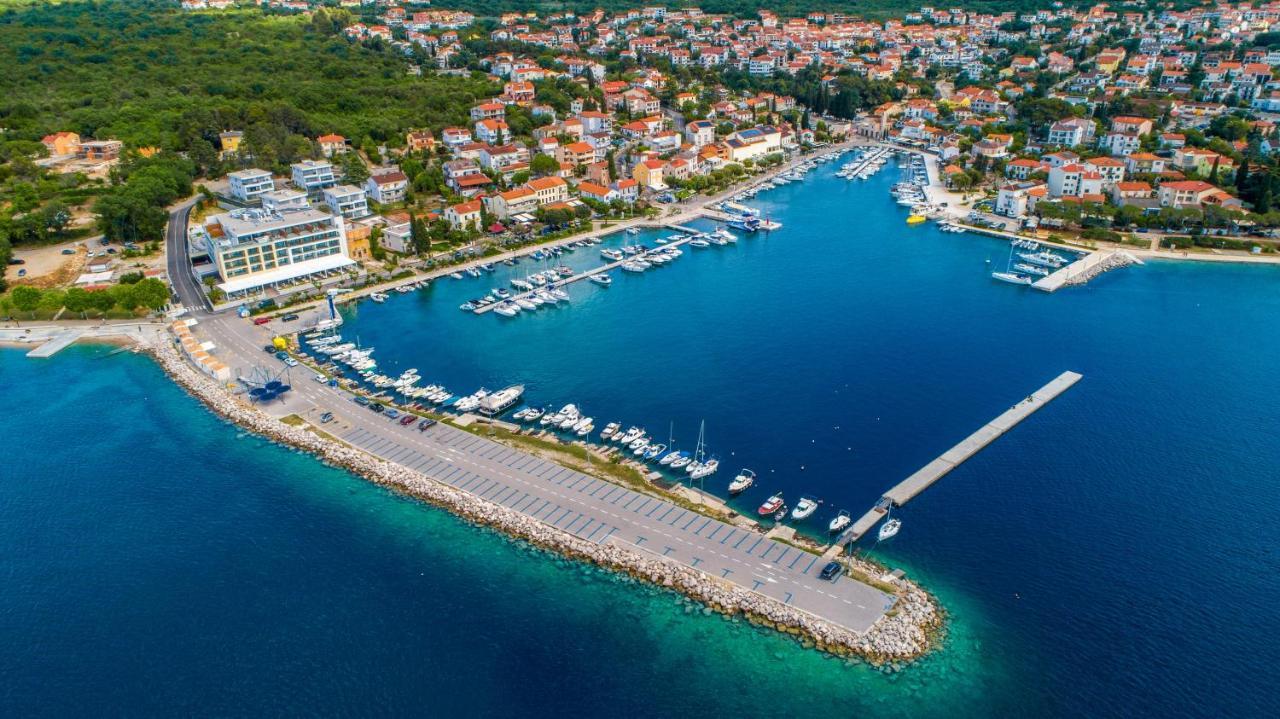 Apartments Kvarner 2 Malinska Bagian luar foto