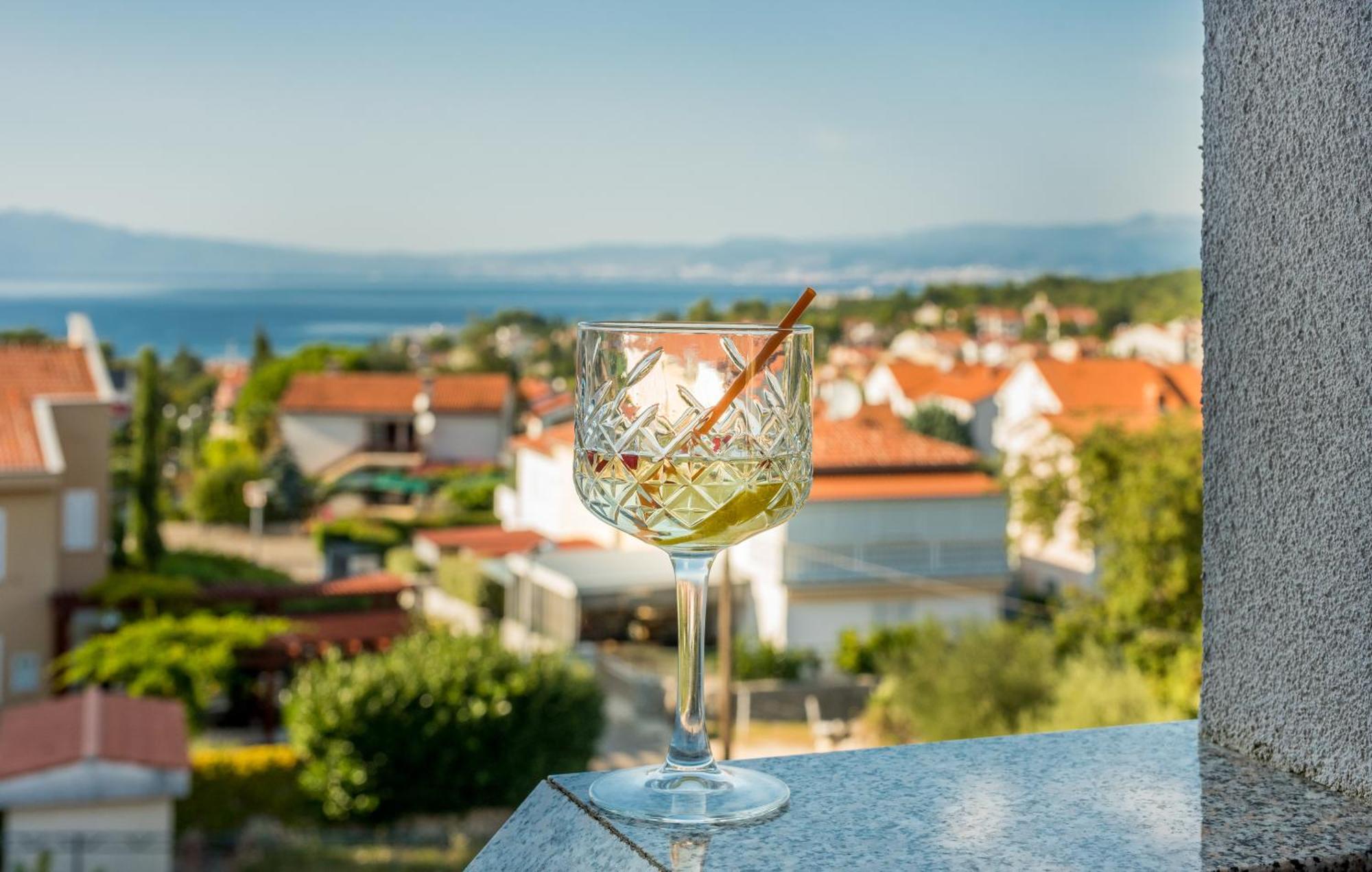 Apartments Kvarner 2 Malinska Bagian luar foto