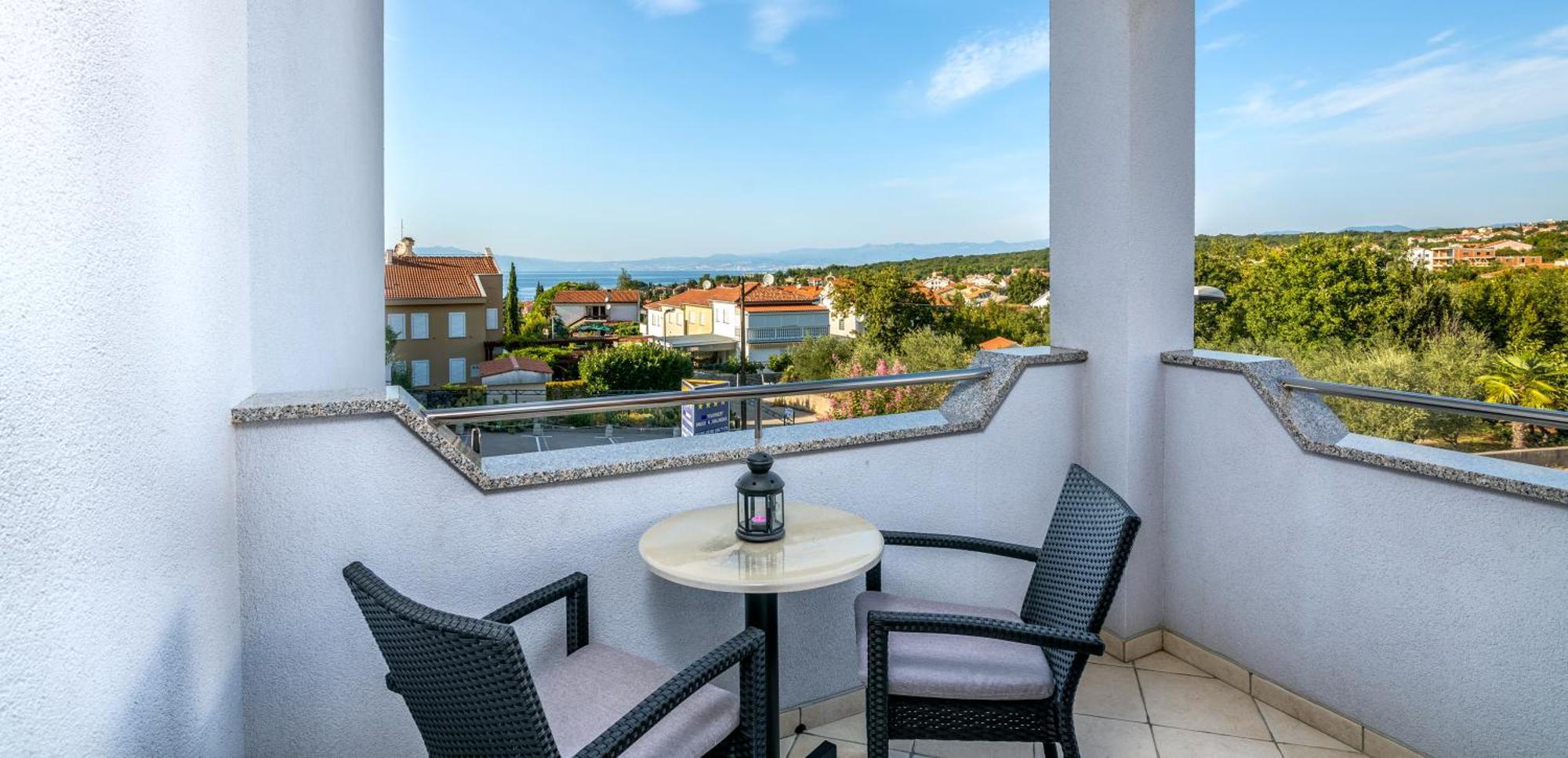 Apartments Kvarner 2 Malinska Bagian luar foto